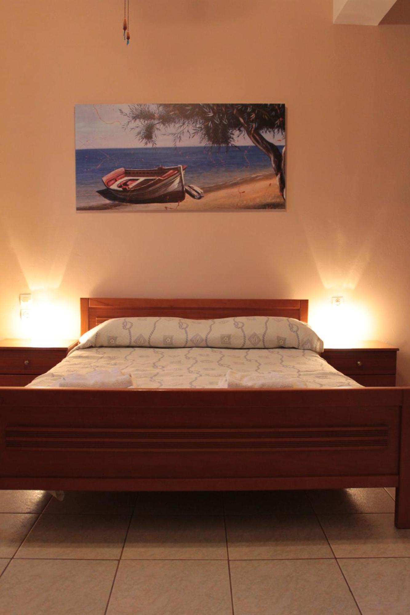 Ballas Apartments Agia Efimia Rum bild